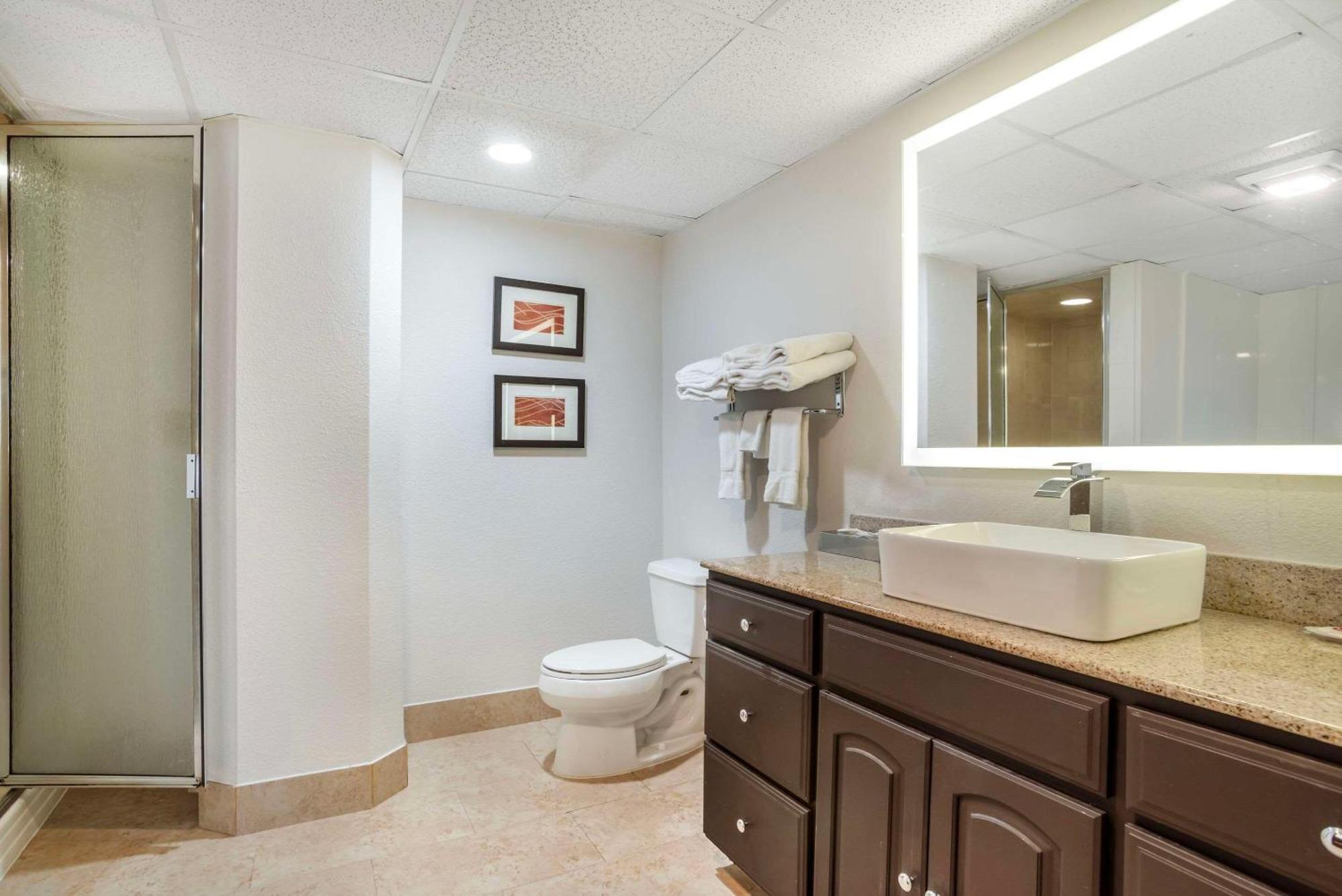 Comfort Inn & Suites Lake Norman Cornelius Zewnętrze zdjęcie
