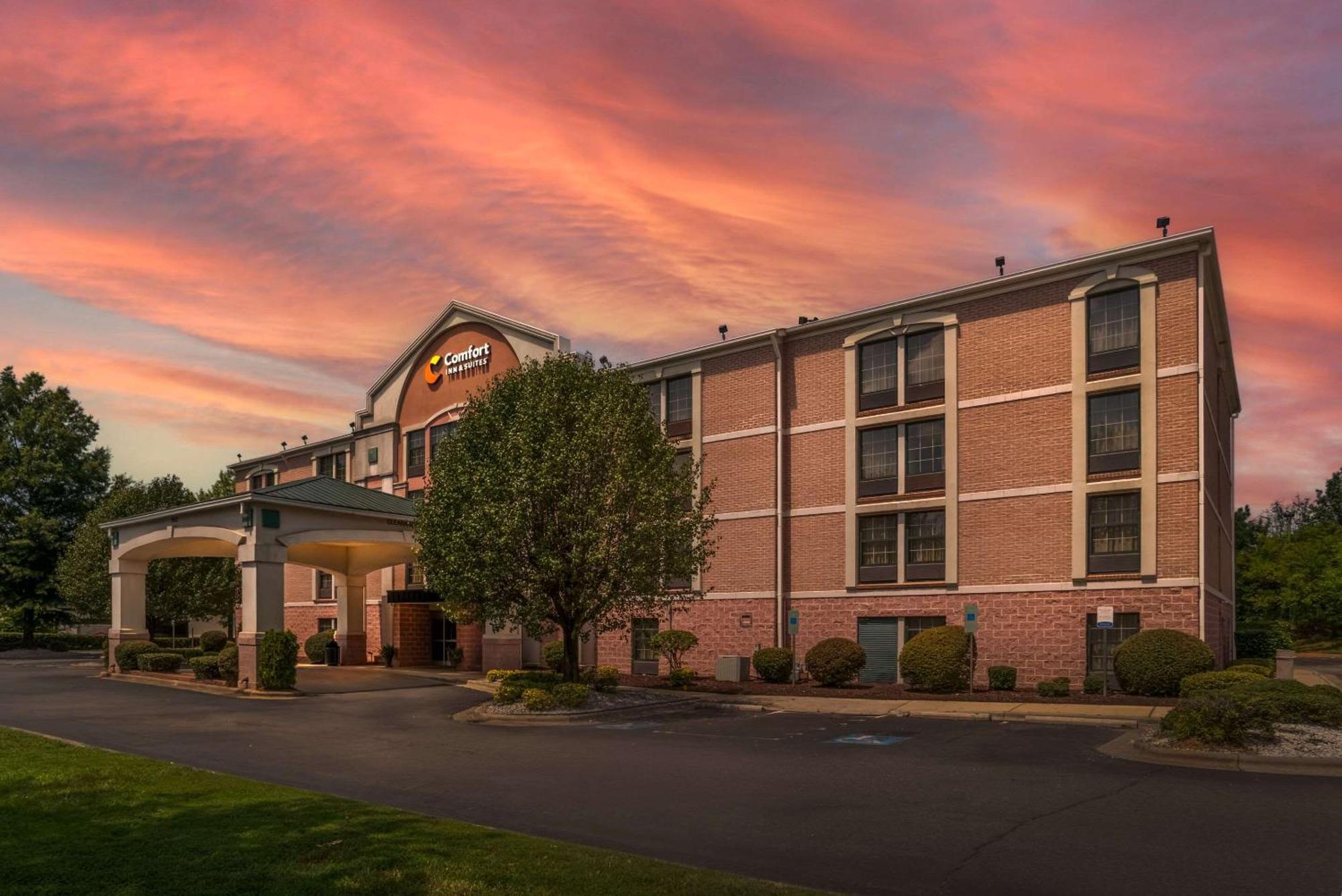Comfort Inn & Suites Lake Norman Cornelius Zewnętrze zdjęcie