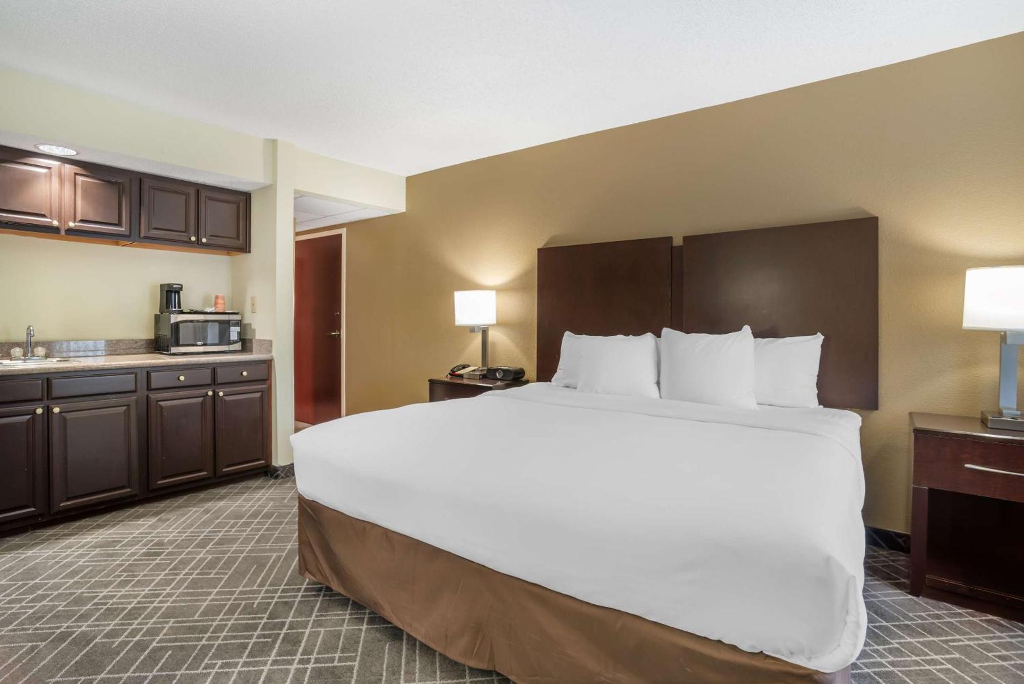 Comfort Inn & Suites Lake Norman Cornelius Zewnętrze zdjęcie