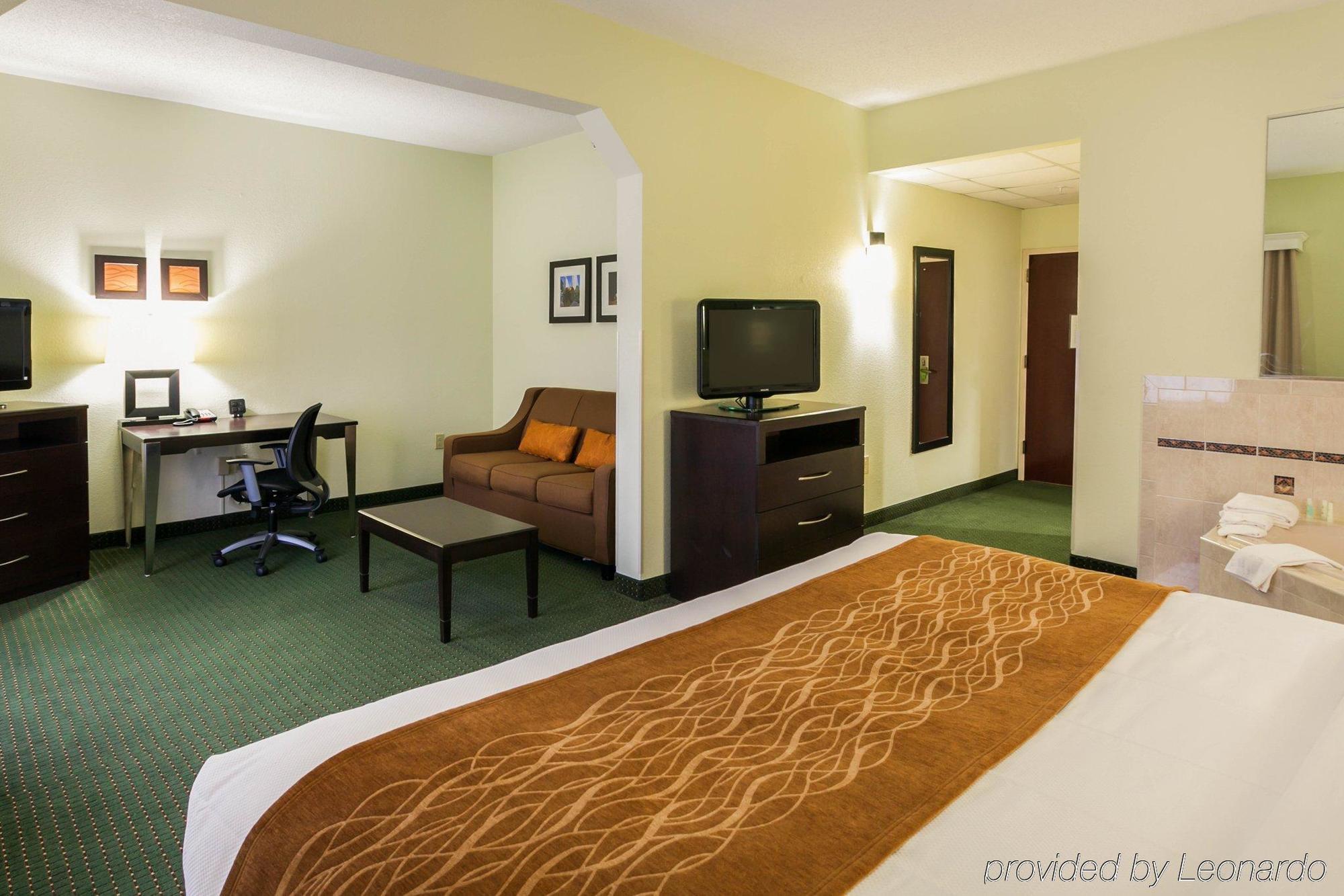 Comfort Inn & Suites Lake Norman Cornelius Zewnętrze zdjęcie
